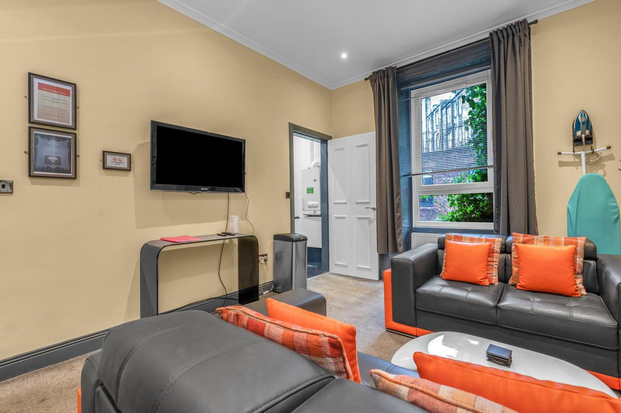 Cosy Modern City Centre Flat エディンバラ エクステリア 写真